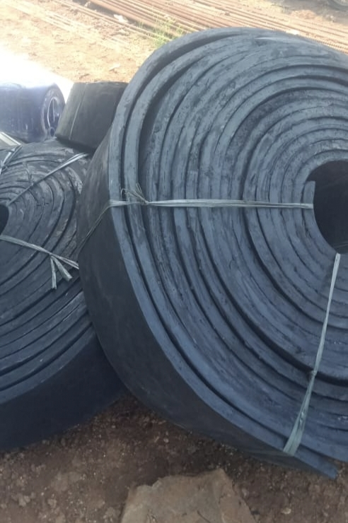 Rubber sheet rolls
